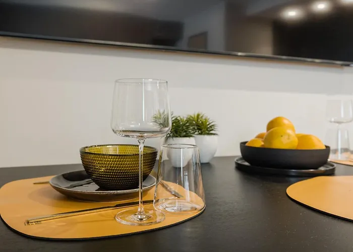 Elegant 30m2 Next To Old Town Apartman