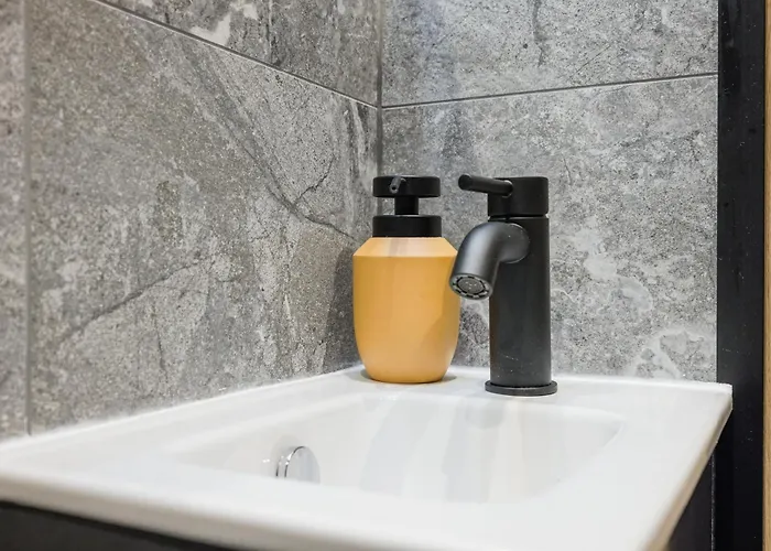 Elegant 30m2 Next To Old Town *